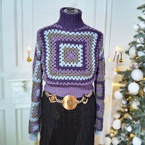 Granny Square Turtleneck Sweater S/M